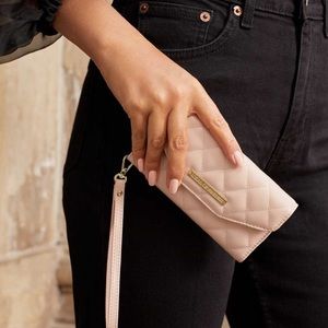 Ideal of Sweden iPhone 7 quilted wallet case